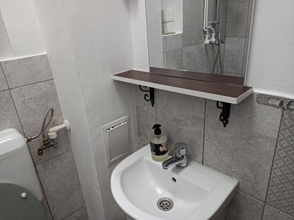 Lux Apartament In The Bubble Of Piata Romana Bükreş Dış mekan fotoğraf