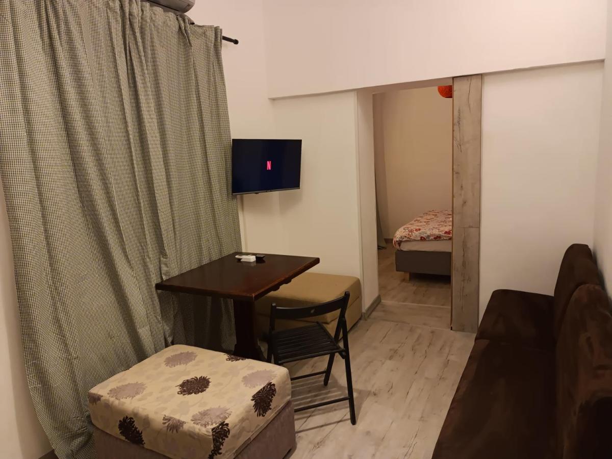 Lux Apartament In The Bubble Of Piata Romana Bükreş Dış mekan fotoğraf